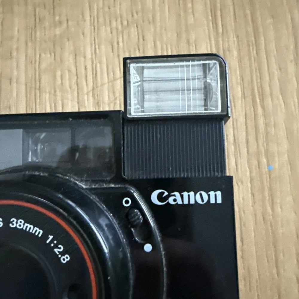 Canon Sure Shot 38mm 2.8 Film Camera Autoboy 35mm & Case- For Parts Only